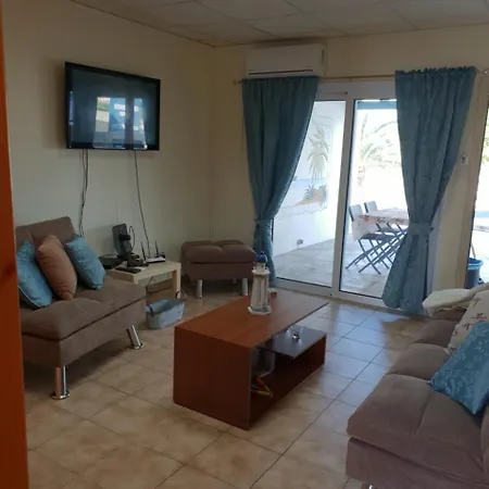 Ikaria Village-ground Floor No 4 * Klorakas