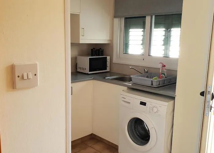 Ikaria Village-ground Floor No 4 Apartamento Klorakas